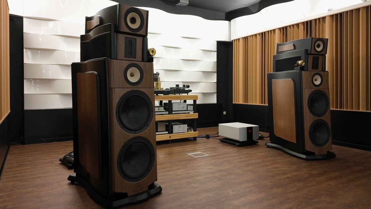Franc Kuzma's New Listening Room - Sigma Maat Speakers