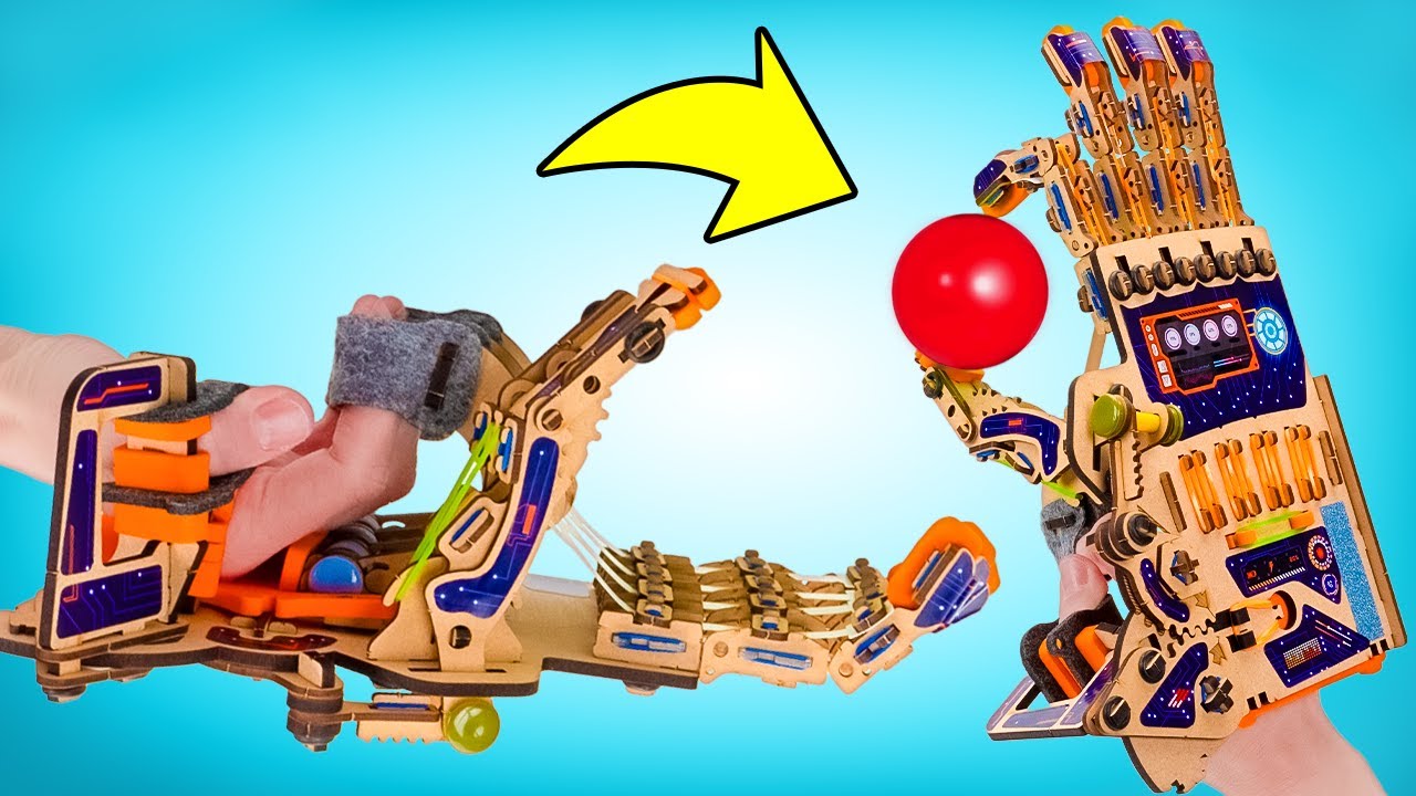 Роботизированная рука Сэма-Слайма играет с игрушками! 🤖🧸