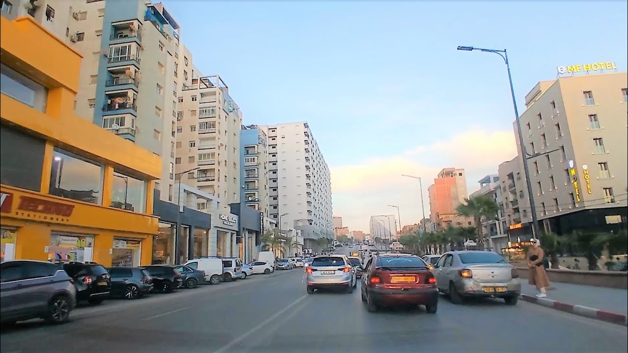 تابعو جولة جميلة في الأحياء الجديدة لمدينة وهران