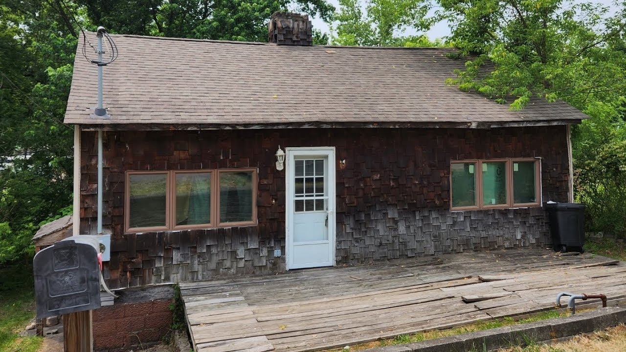 ☆SOLD☆3 Bedroom Weir Avenue Weirton WV