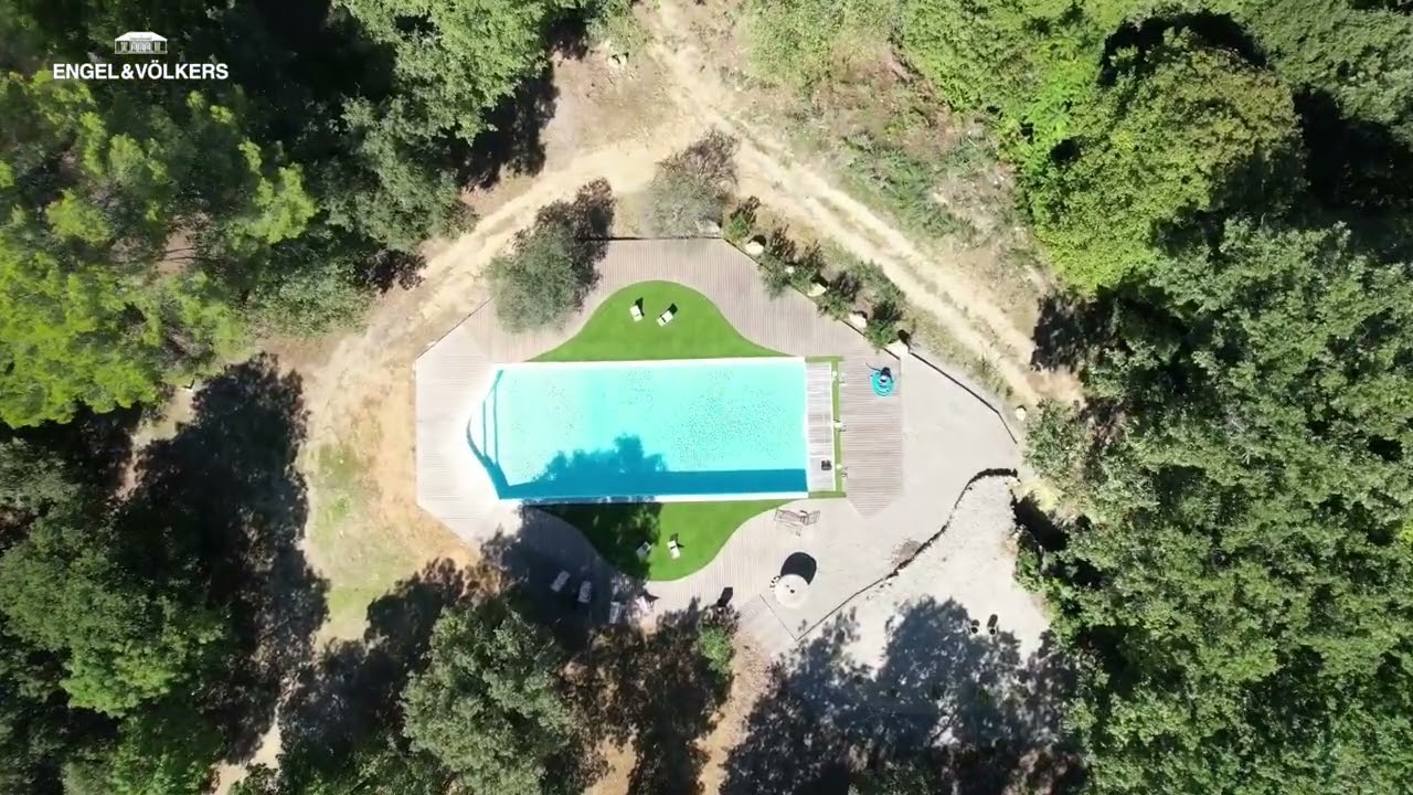 Le Ch&acirc;teau de la Verdi&egrave;re, ses 16 hectares et 1000 ans d'histoire