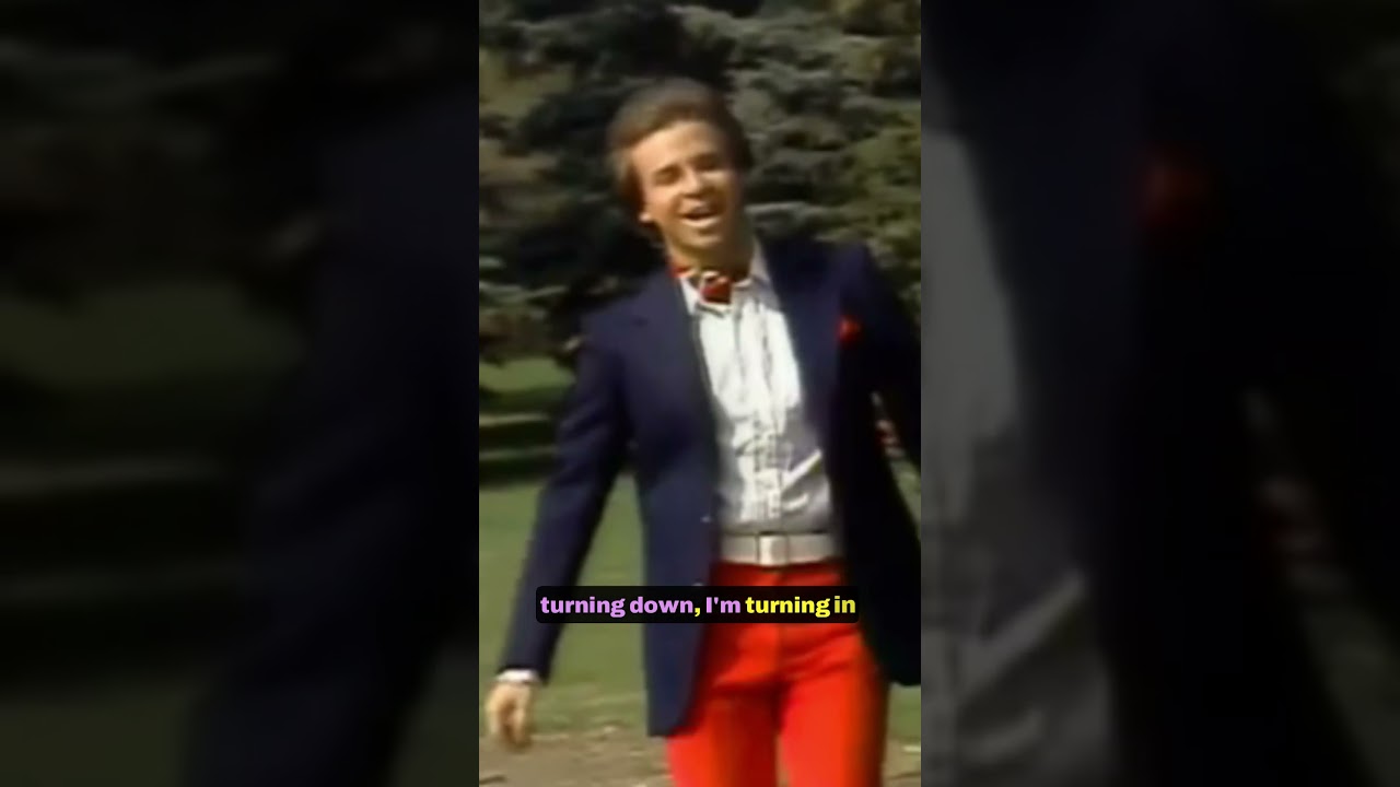Rick Moranis Lounge Singer Goes Full 80s | SCTV Throwback!