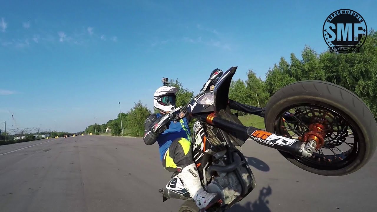 SUPERMOTO HOOLIGAN TIME! BEST OF 2015