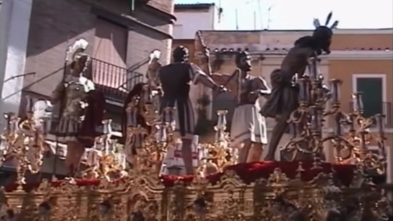 Las Cigarreras por la Puerta del Arenal 2000