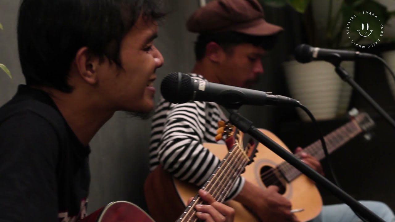 Jeans Roek - The Spider and The Fly Rolling Stone Cover (SISIKIRI Live #SVARASESSION 1))