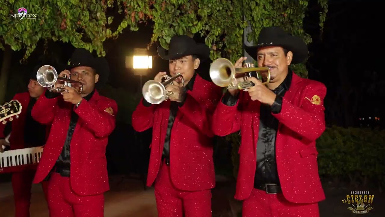 AMOR PRISIONERO - Tecnobanda El Ciclón del Pacífico