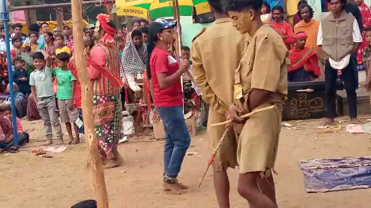 Rebingia chatia nach apart 7 police ro pent phata mada bajila police nku