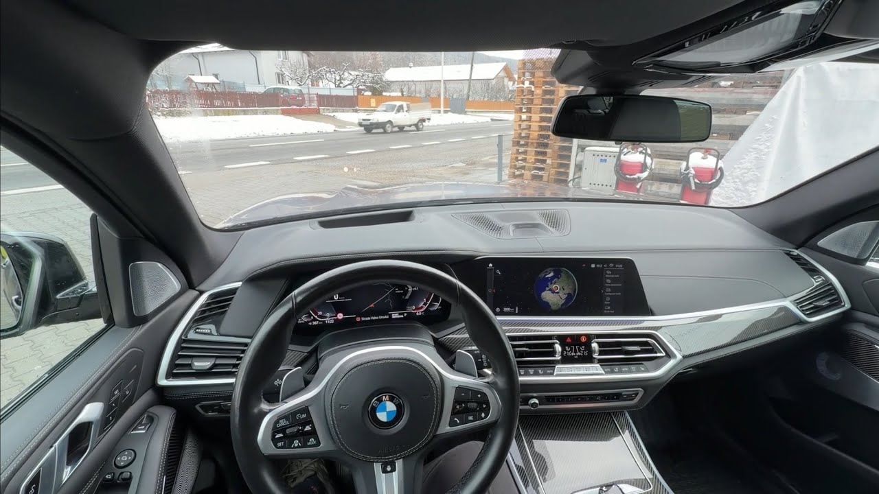 2022 BMW X5 | Winter POV Drive