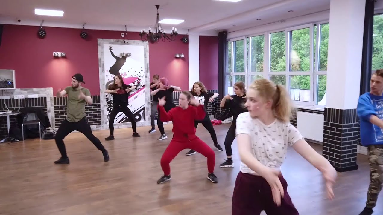 Szkoła Tańca Marengo: taniec towarzyski, hiphop, latino solo