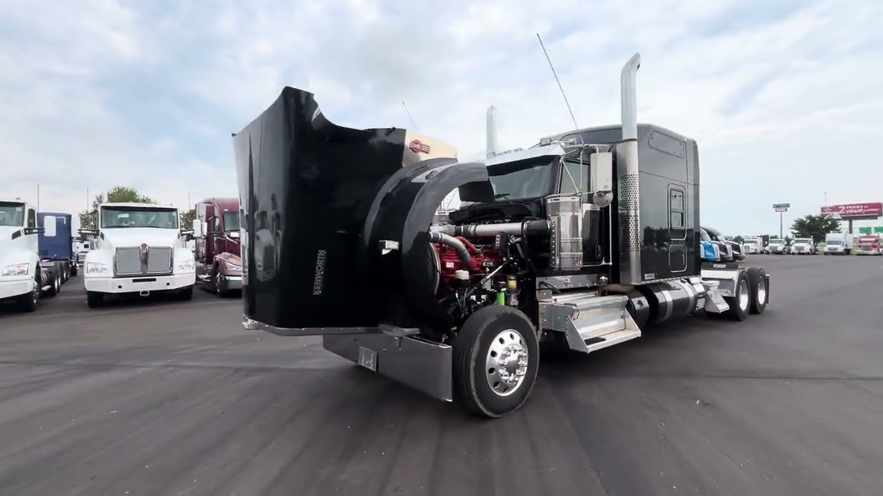 2021 Kenworth W900 Studio Sleeper For Sale! - Wallwork Truck Center - Fargo, ND