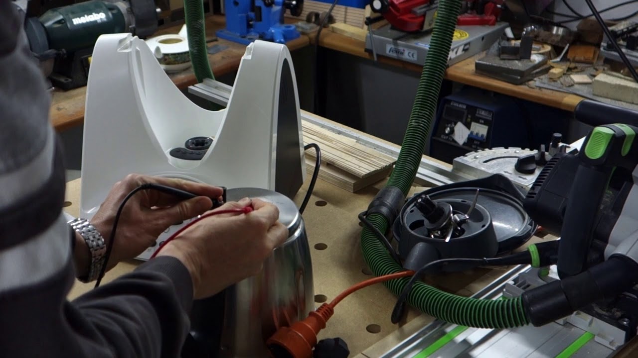 Thermomix TM31 kaputte Heizung im Mixtopf Error23 (Sicherung fliegt raus) teilweise gangbar machen
