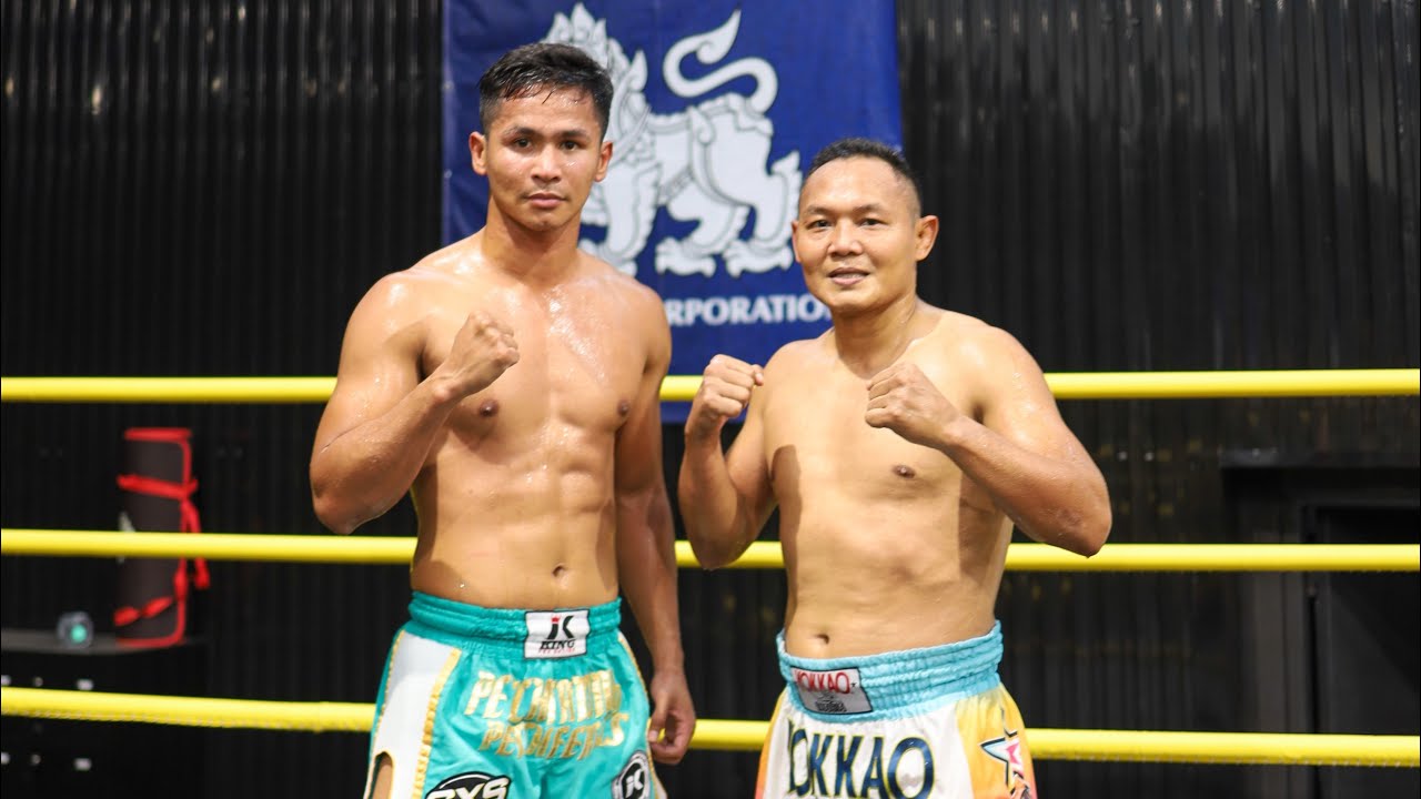 Sparring with Legend of Muay Thai Saenchai