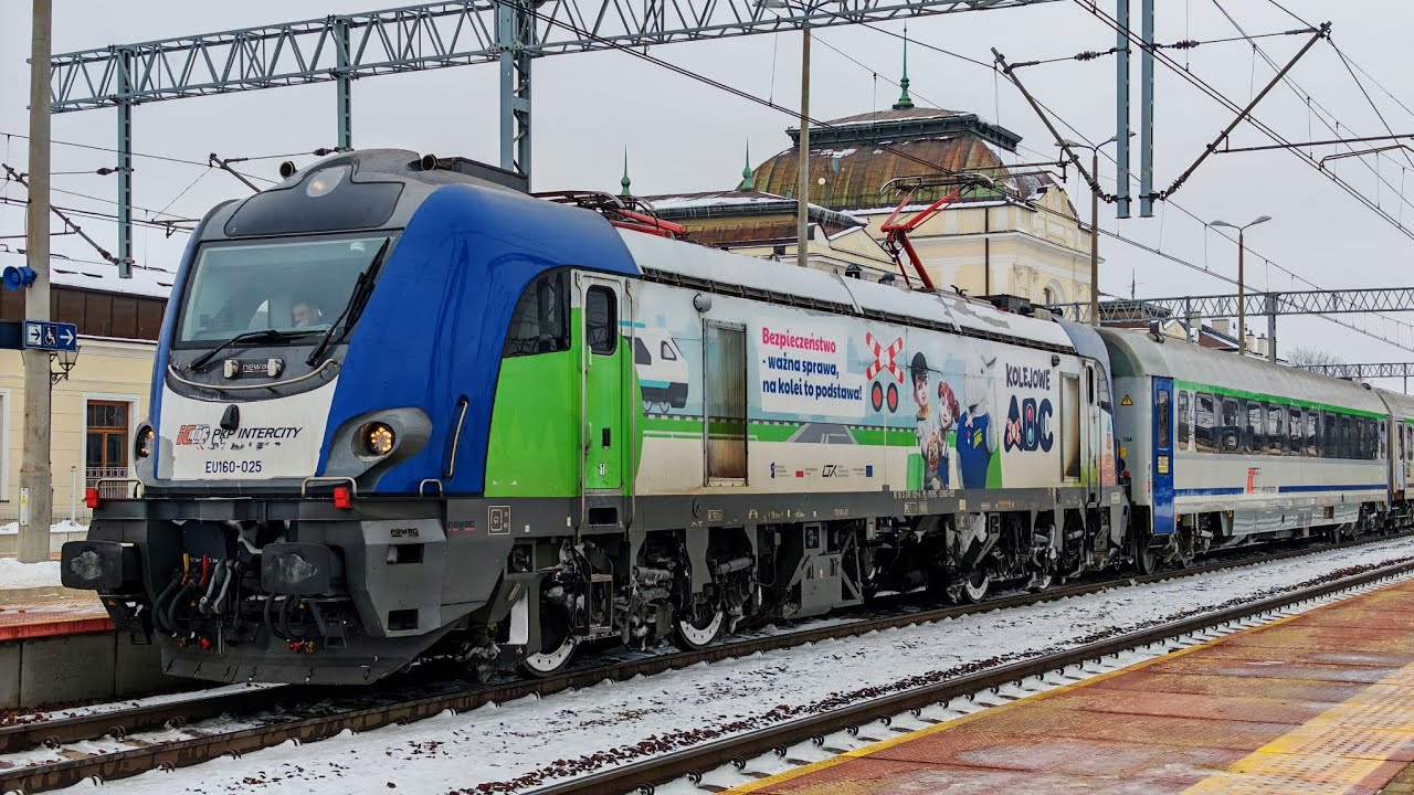 Pociągi na stacji Tarnów / Luty 2026