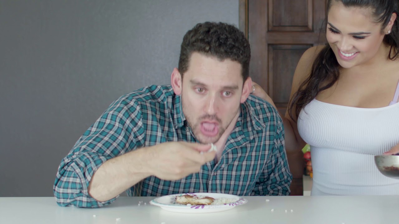 When You Can't Get Mad At Your Girlfriend | Living With Latinos