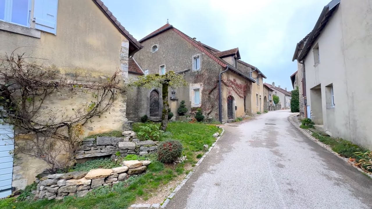 Autumn walk in a beautiful French village, Château Chalon