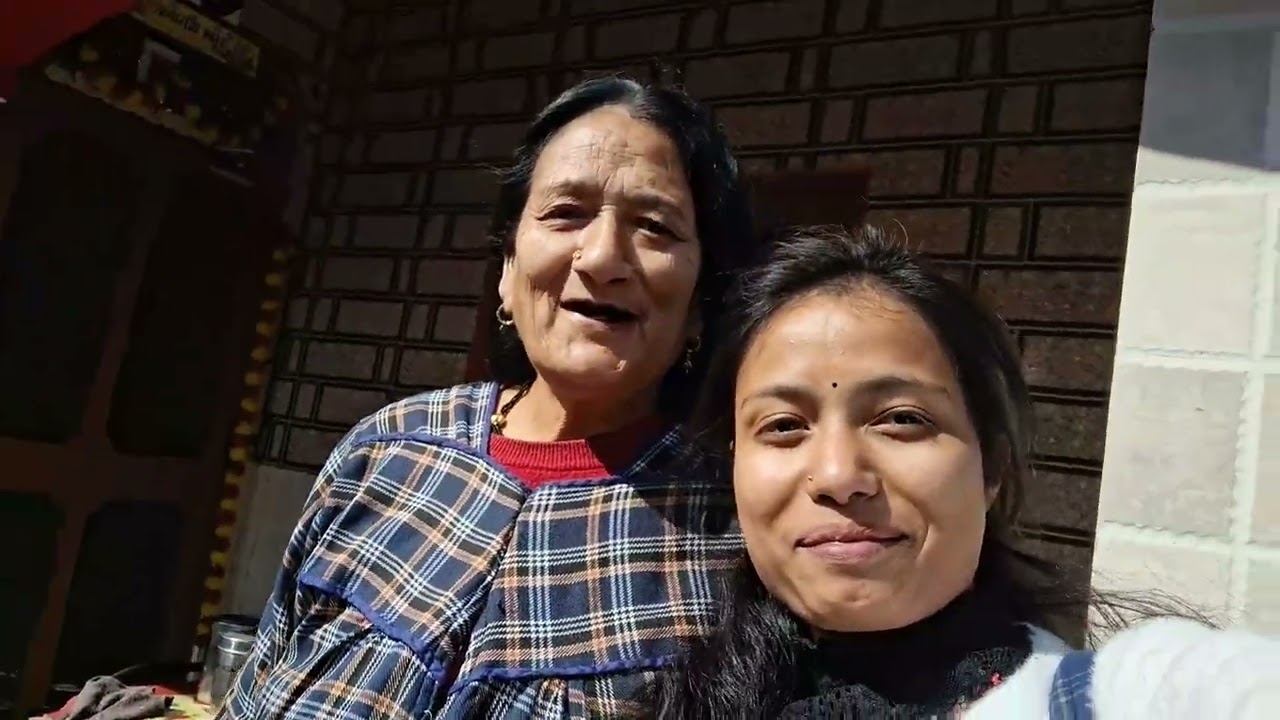 मम्मी और में gye हरिद्वार रुड़की नानी घर मम्मी और नानी  को एक दूसरे से  lमिलने की खुशी❤️🥰 #sascribe 