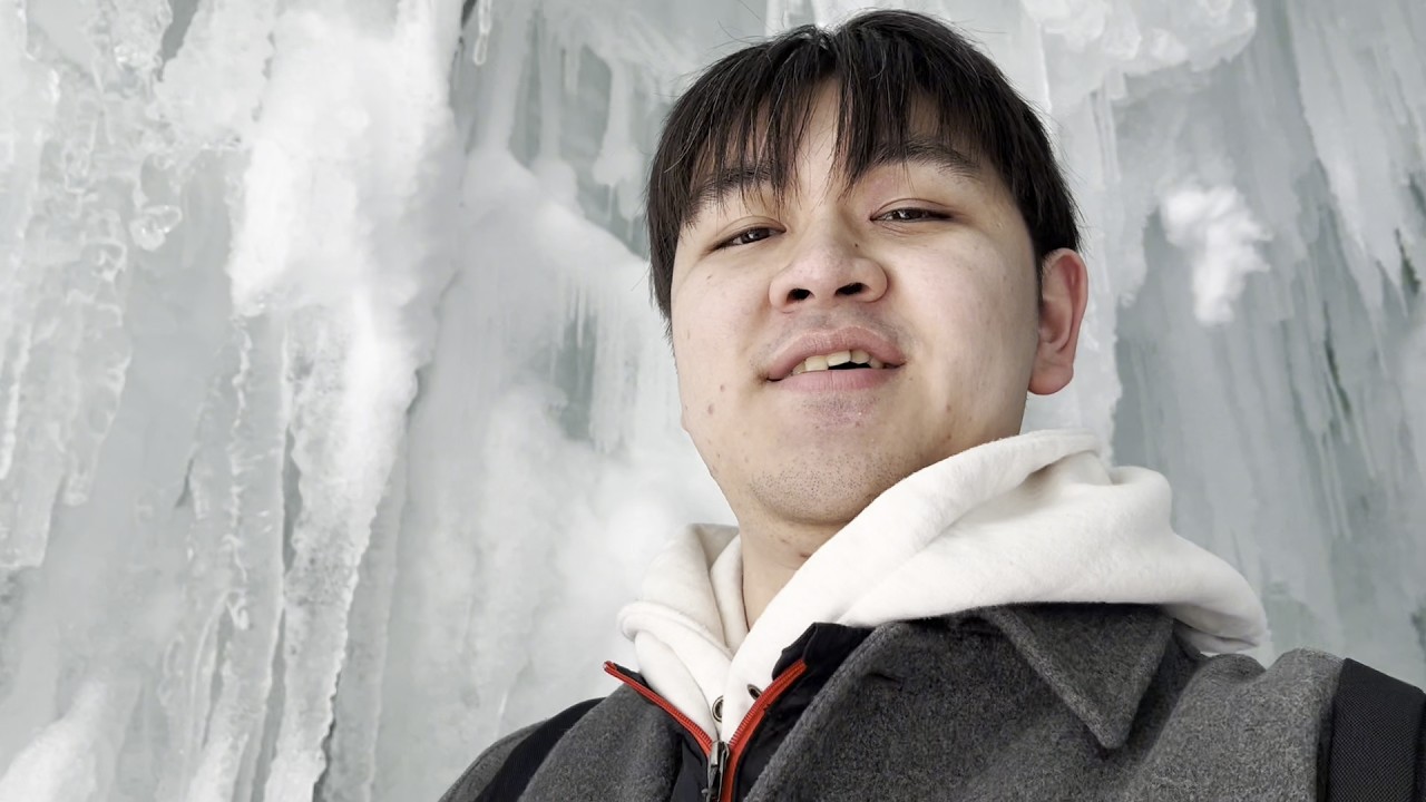 とーやと「氷の世界」