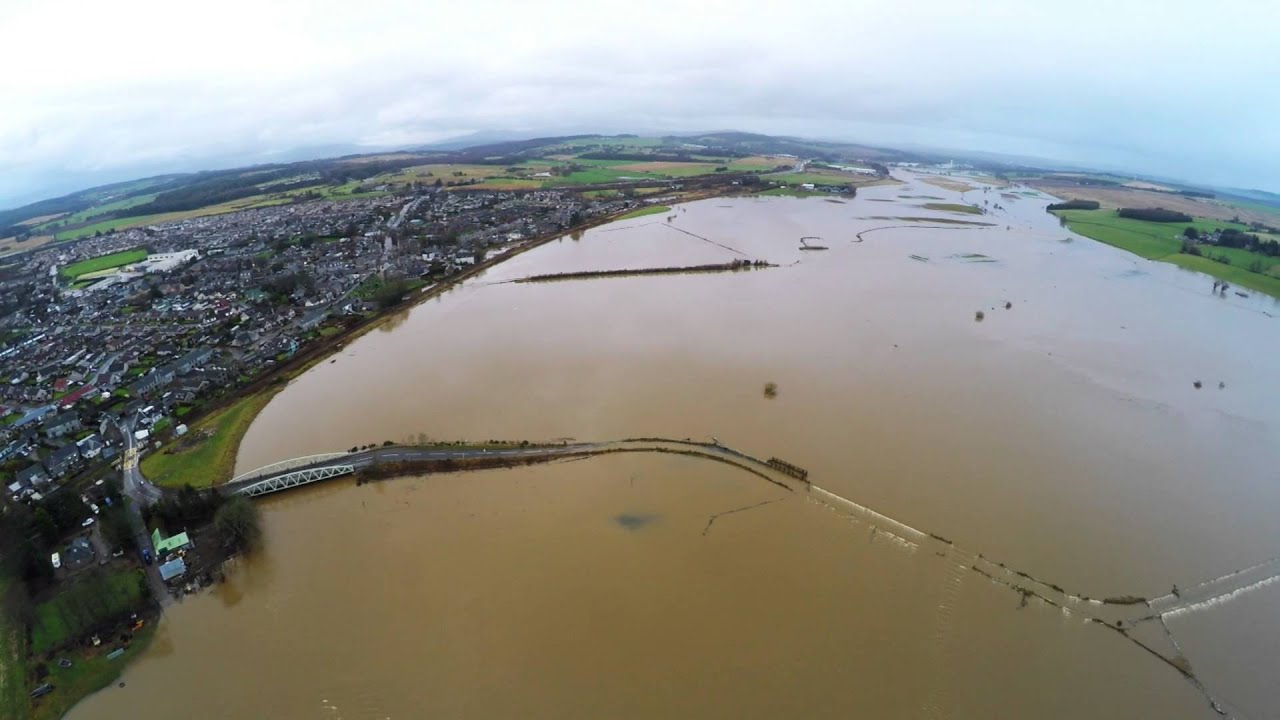Aberdeen Flooding - Kintore - Aerial Footage - 10/01/16 #Fly3DR