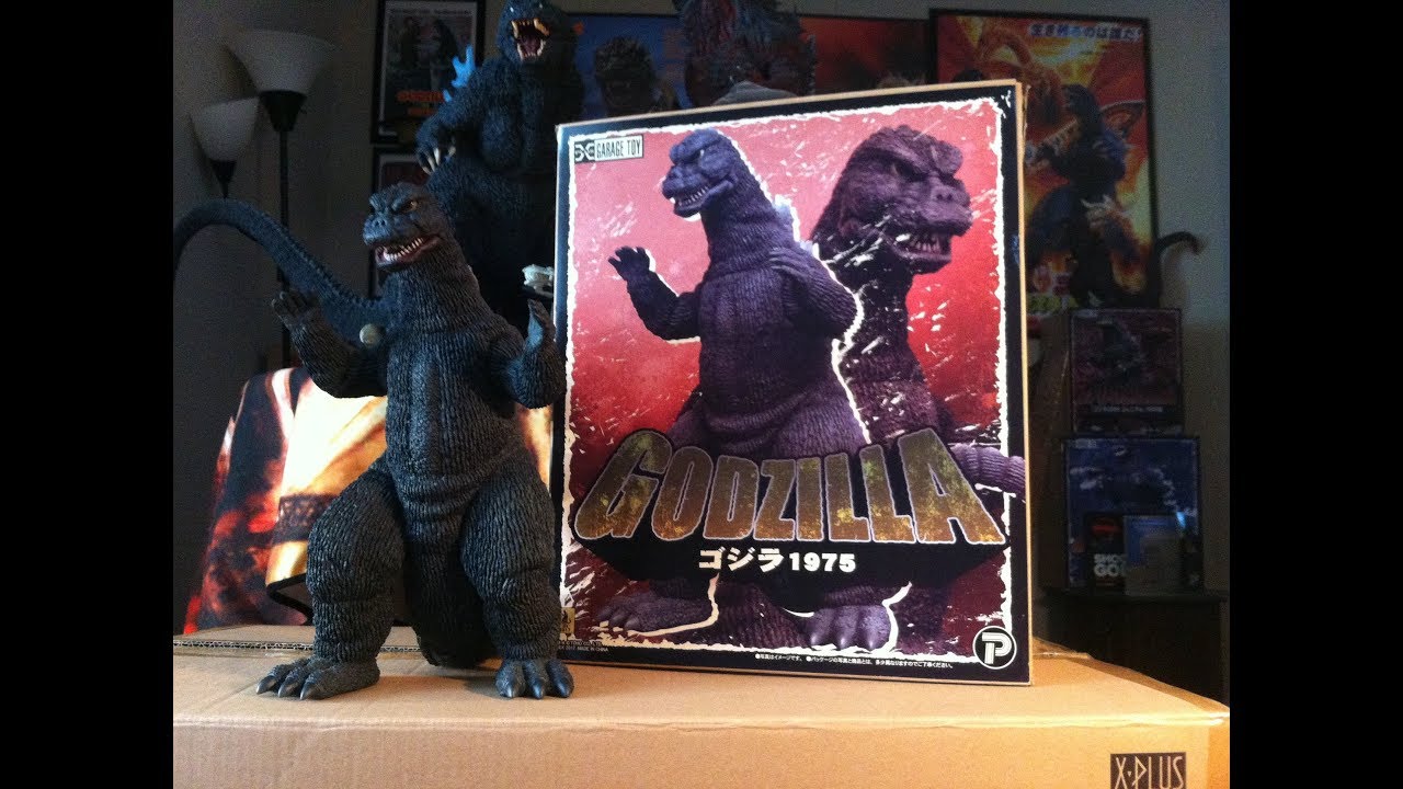 X-Plus Godzilla 1975 30cm Standard Figure Review!!!