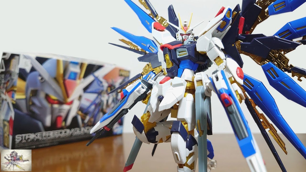 （ウイングやドラグーンを展開して大ボリュームに！フレームの一部に金メッキを使用！）RG 1/144 ストライクフリーダムガンダム　レビュー