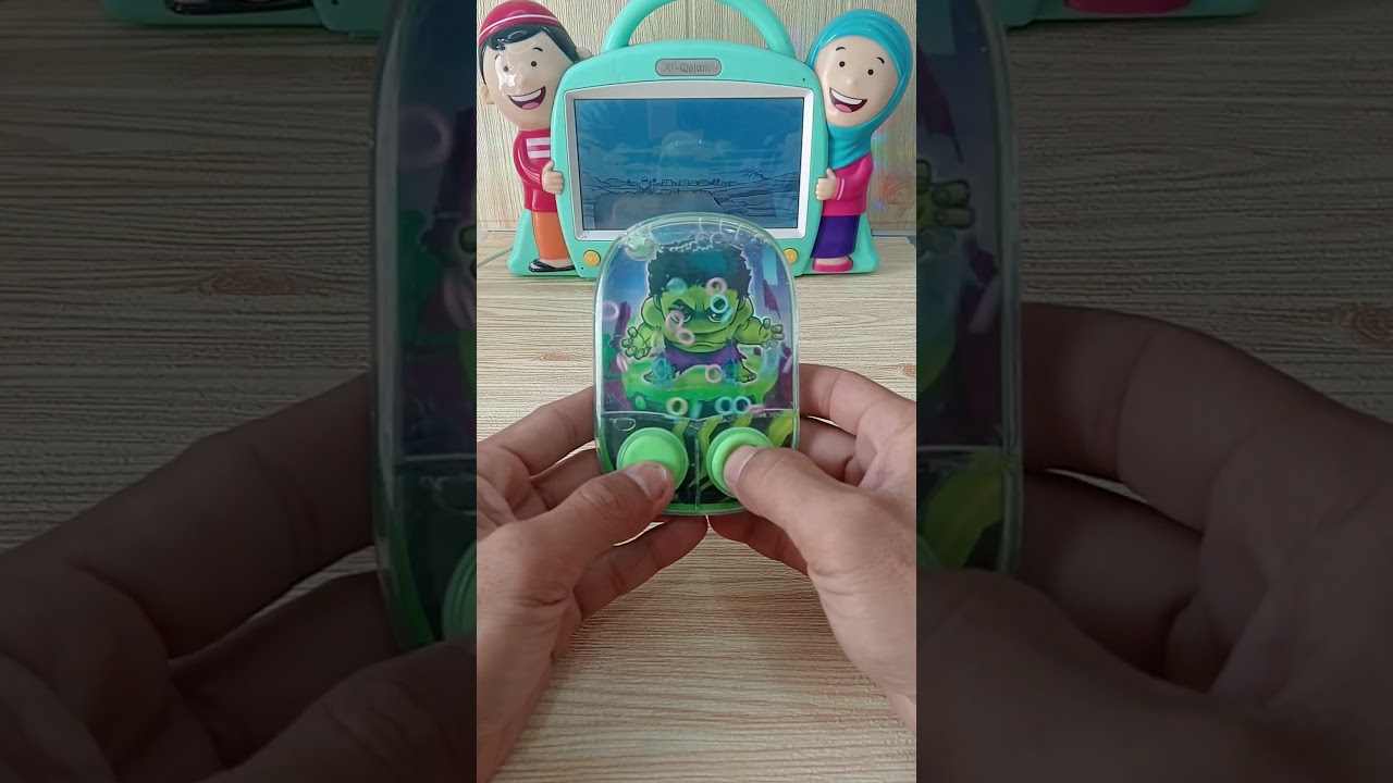 Playing Fun Water Games Baby Hulk#gaming #toys #fidgettoys #watergame