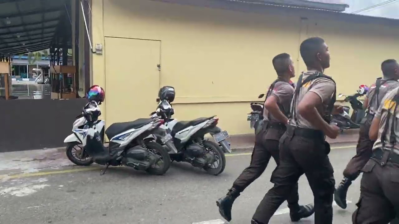 Lari siang siswa seba diktukba polri angkatan 48
