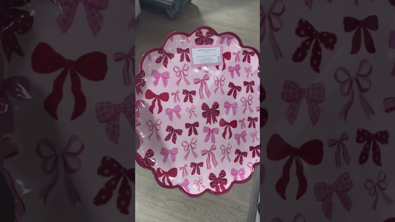 Come shopping for Valentines Day decor @ Homegoods! #shopping #shopwithme #valentinesday #homegoods 