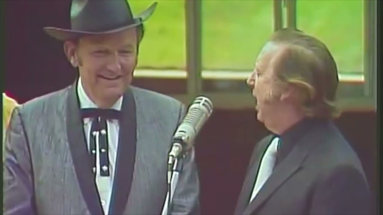 Lester Flatt, Chubby Wise and Mac Wiseman interviewed by  Carlton Haney ~Renfro Valley, 1971