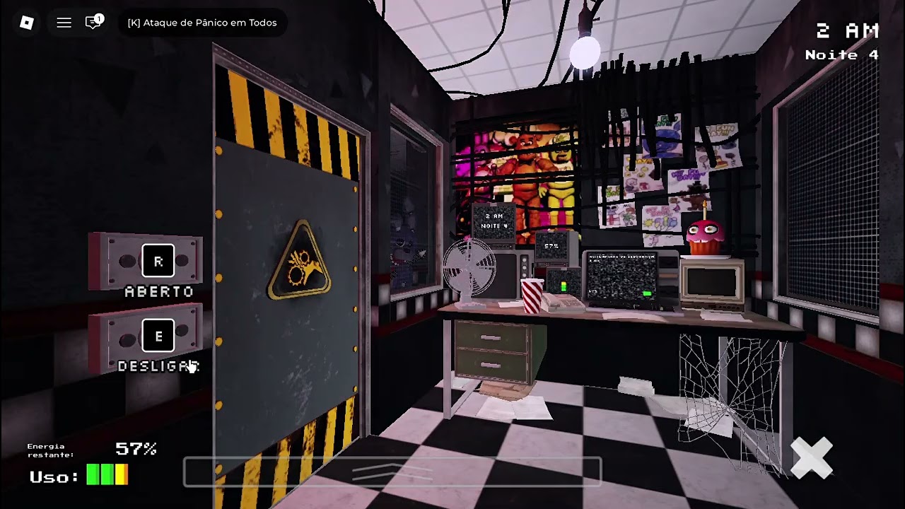 jogando fnaf co-pe