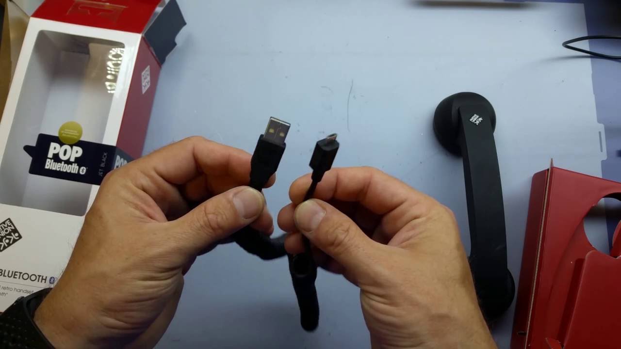 Retro Bluetooth handset teardown.