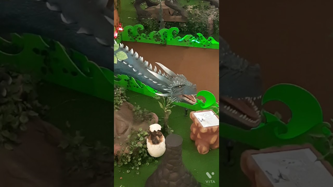 Dinosaur 