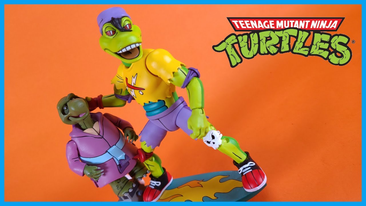 NECA Toys Teenage Mutant Ninja Turtles CARTOON MONDO GECKO & KERMA Action Figure Review