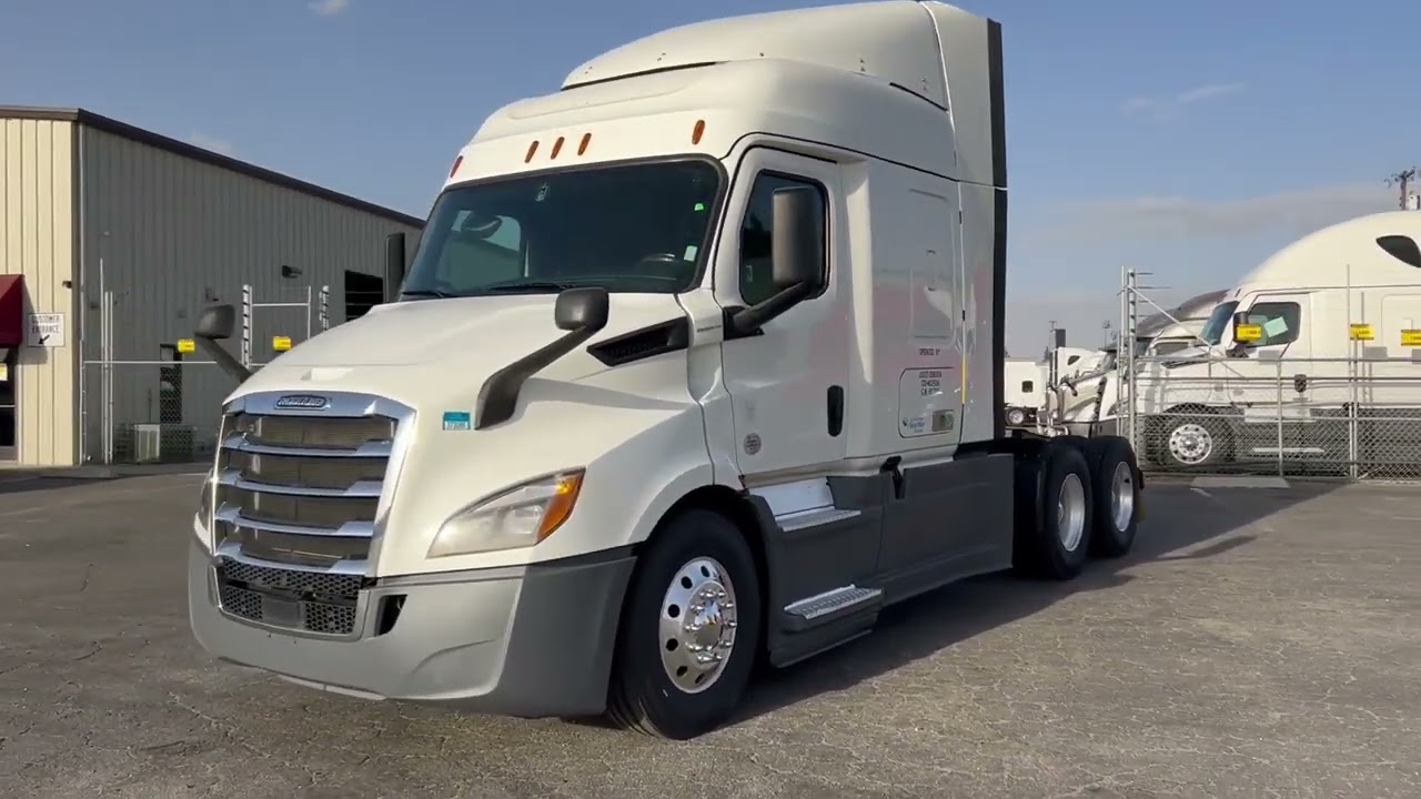 2020 FREIGHTLINER CASCADIA 116 For Sale