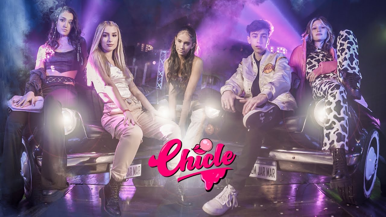 CHICLE (Oficial Video) -  Agos Nisi, Yami Safdie, The Sistars, Thiago Luna