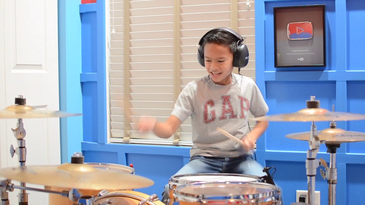 #2 Gwen Stefani - Jingle Bells (Drum Cover)