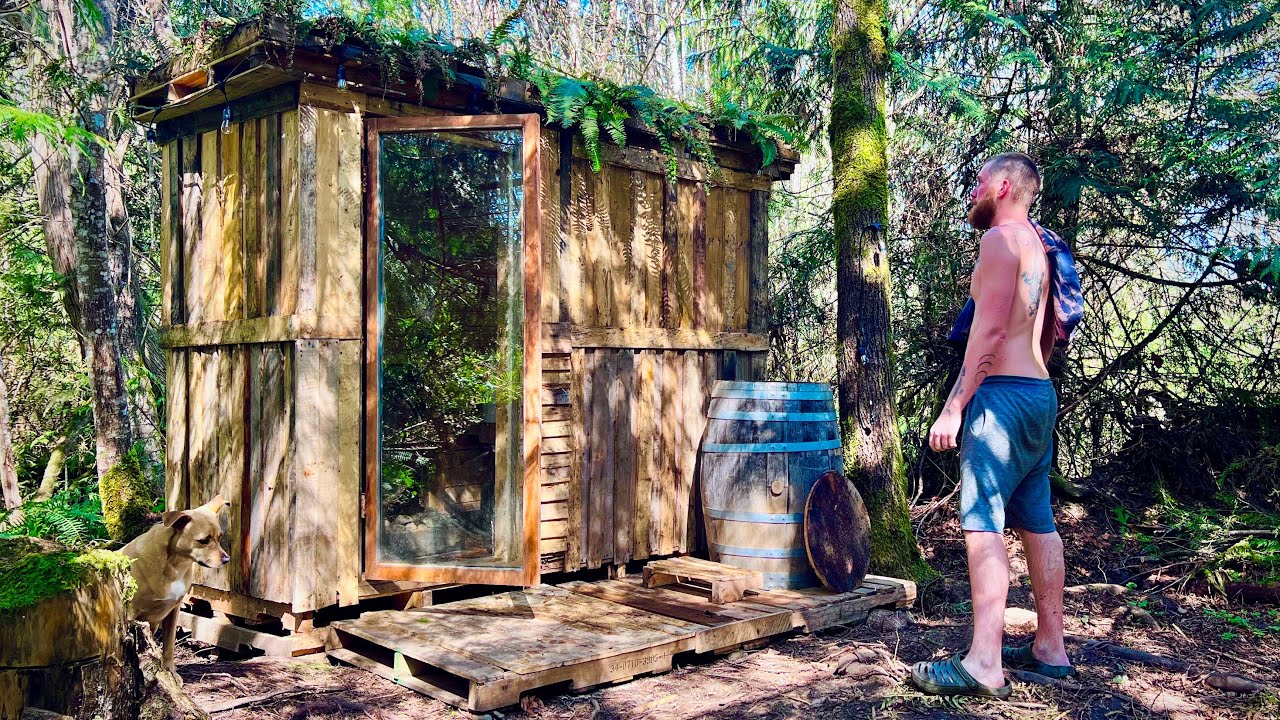 I built a sauna out of pallets in the woods for fifty dollars | Full Build Start to Finish