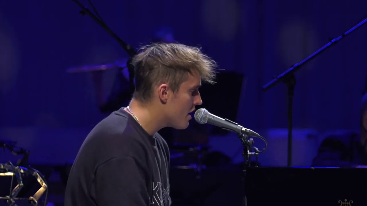 Sam Fender - Winter Song (Live at Sage Gateshead with Royal Northern Sinfonia)
