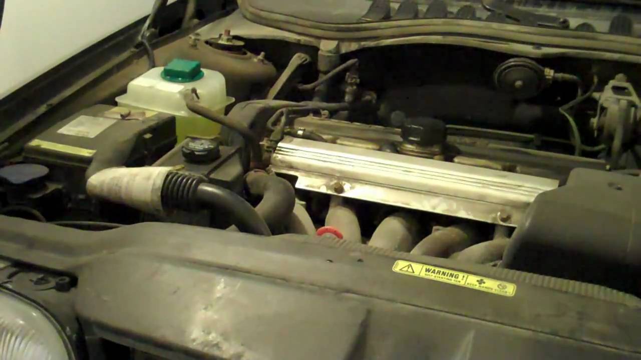 Thermostat repair and coolant flush on a Volvo 850 Part 2
