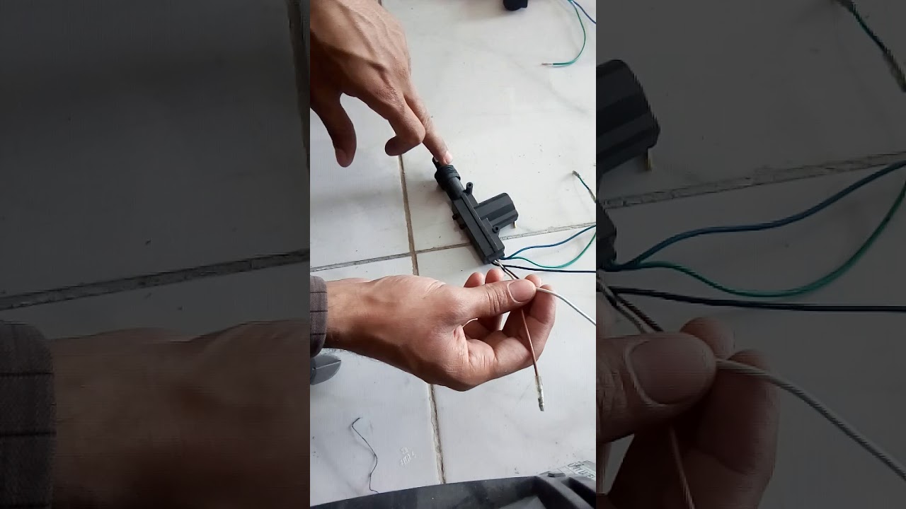 السنتر لوك    طريقه عمله والفرق بين ابو سلكين وابو خمسة اسلاك