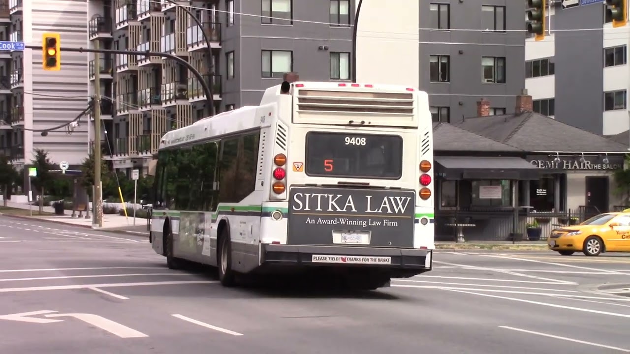 2014 LIEBHERR LTM 1070-4.2, M.R. CRANE SERVICES No. MR 15, Victoria, B.C., August 18, 2025, Part 3