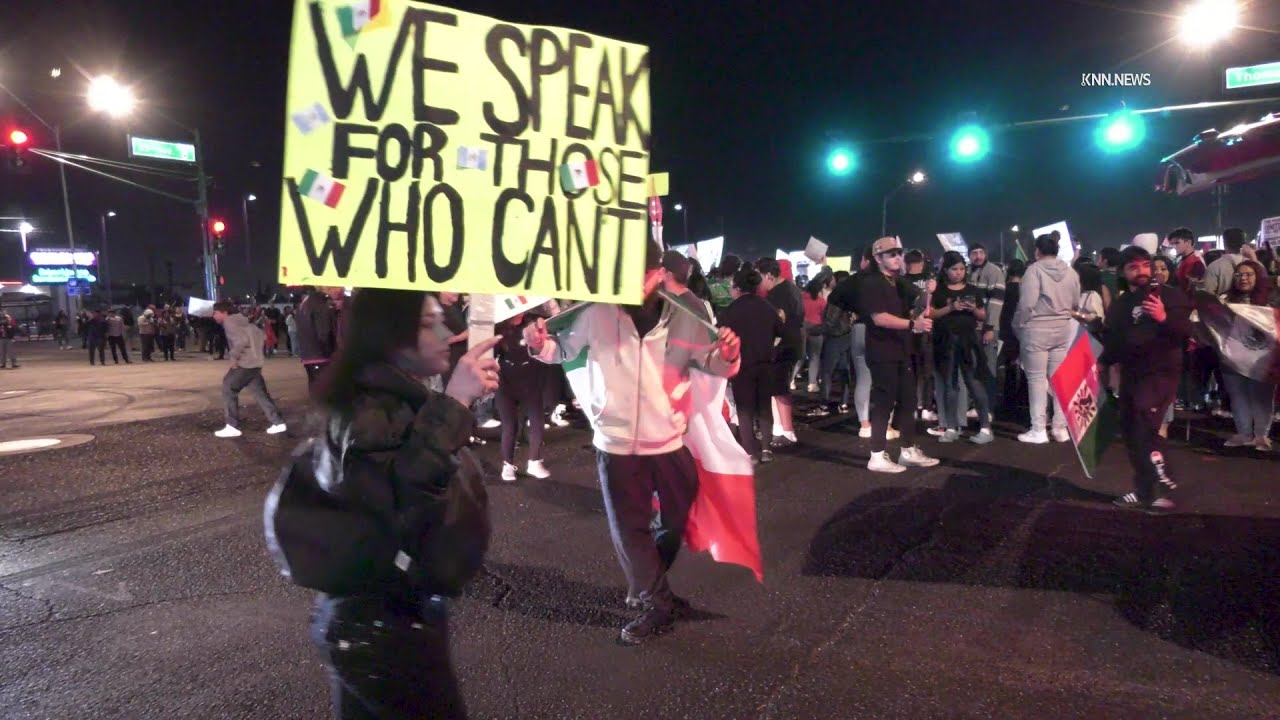 35th Avenue Protest Against Immigration Enforcement in Phoenix