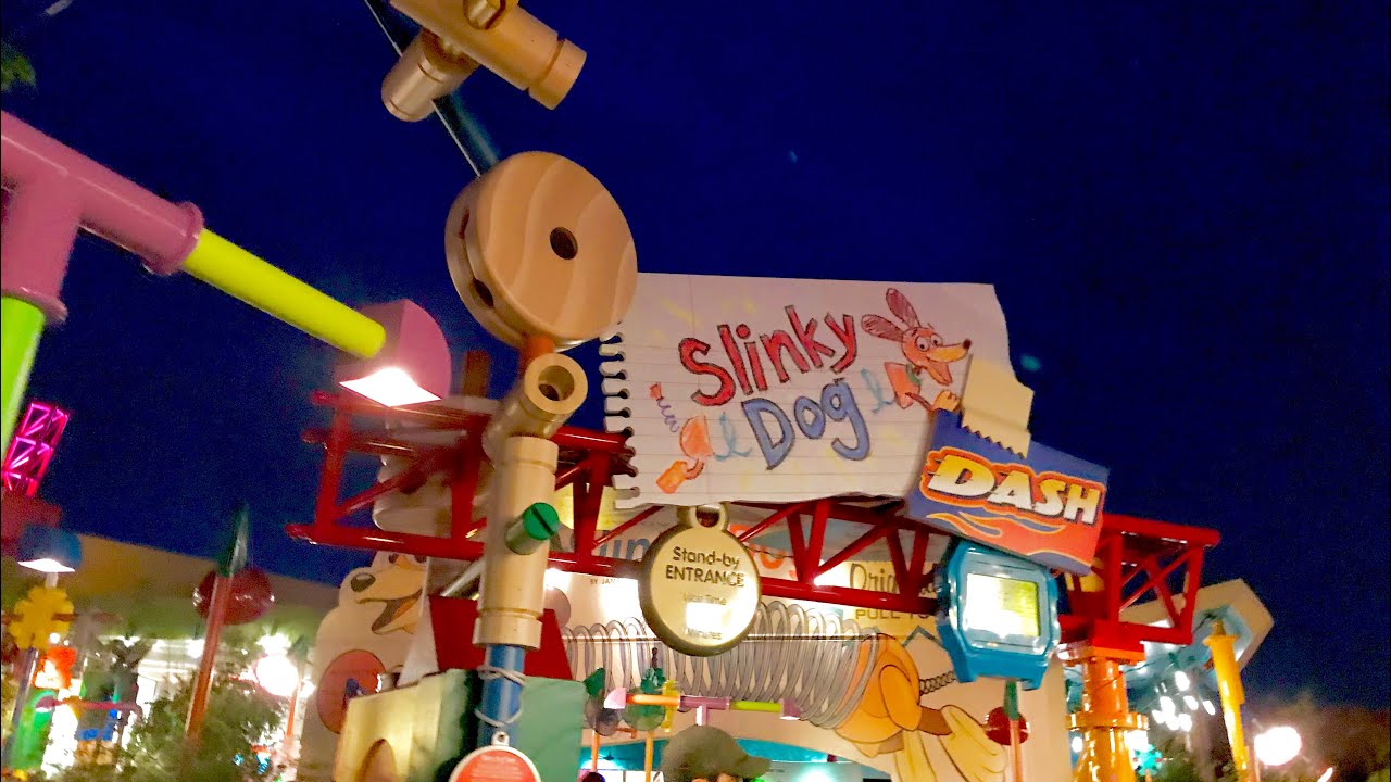 Slinky Dog Dash Full Ride & Queue Night Time - Grand Opening Day Toy Story Land 2018