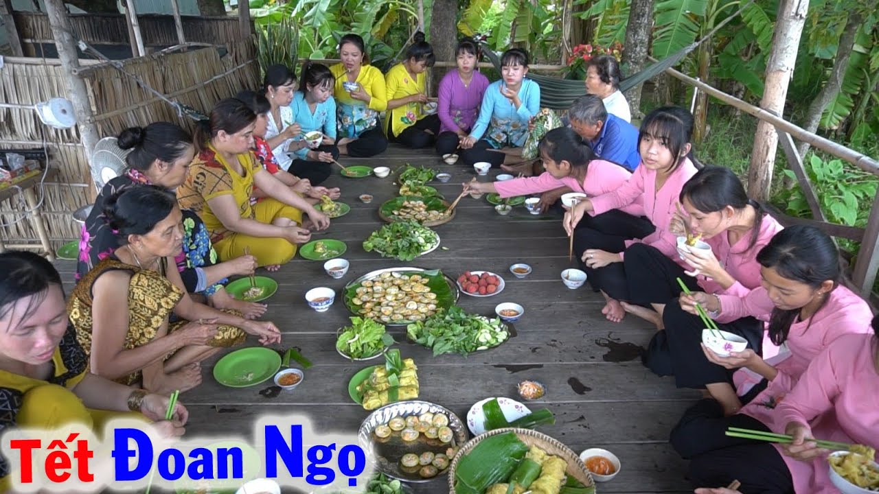 Đỗ Bánh Xèo Bánh Khọt Ăn Mừng Tết Đoan Ngọ cùng Cả Xóm, Quà Tặng Yêu Quý của Chú Huỳnh