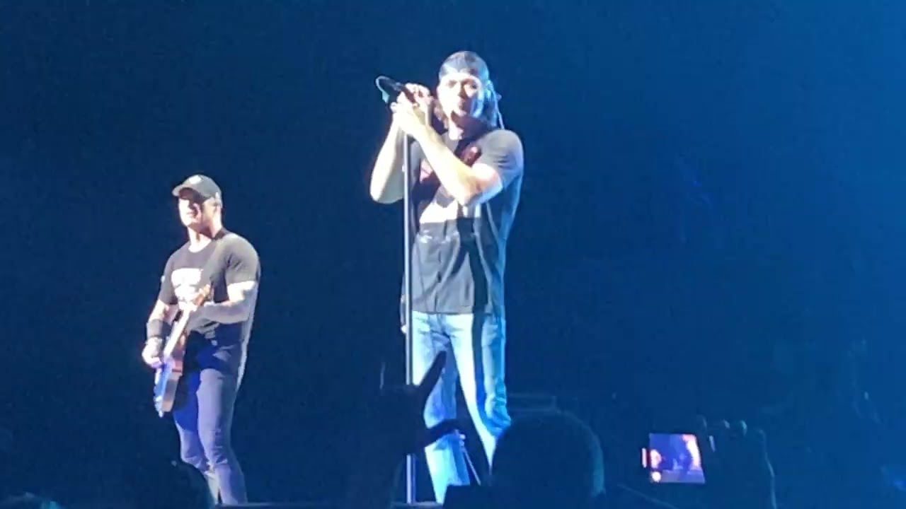 3 doors down / Not my time