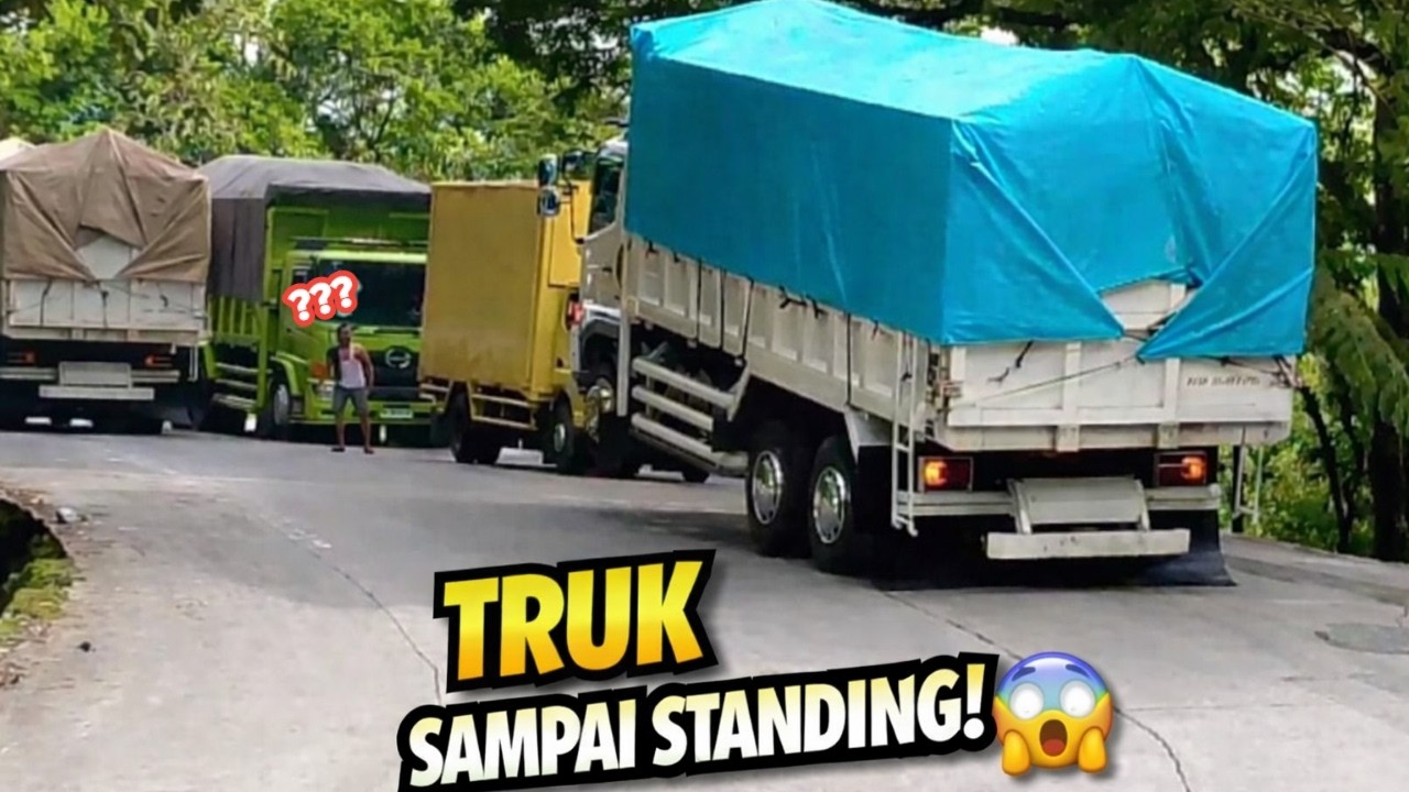 Parah! Muatan Berat Truk Ini Sampai Standing di Tanjakan Tajam