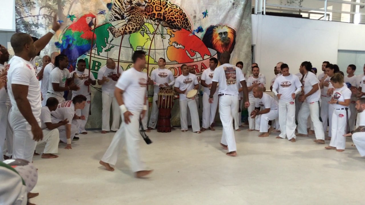 Batizado e troca de Graduações Abada Capoeira em Porto Alegre  2015.