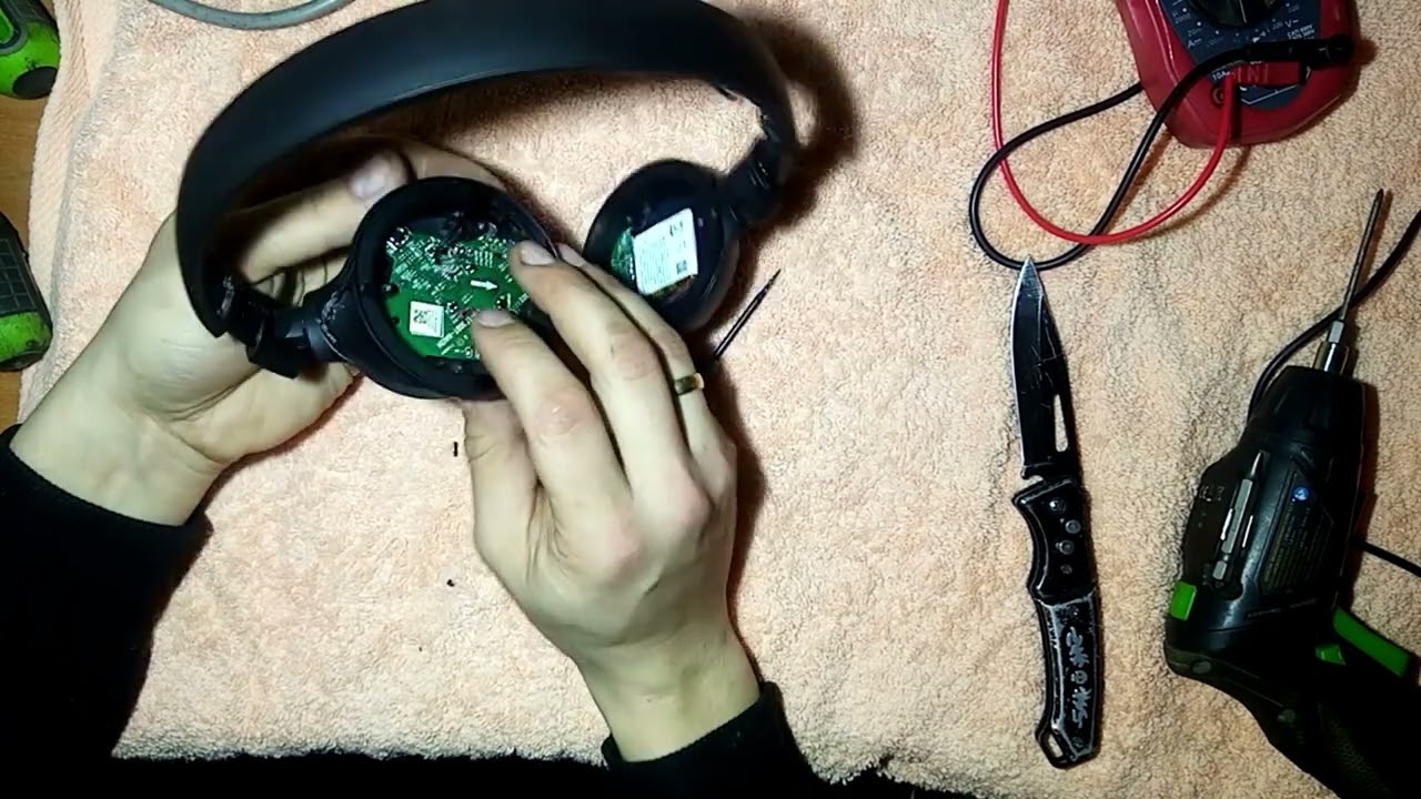 Słuchawki BT JBL T510, T500, T450... jak rozebrać i wymienić kabel.