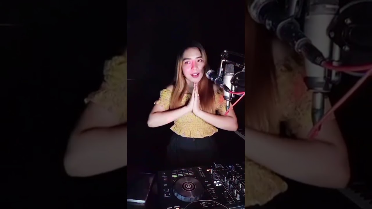 dj rere monique (cinta membawa derita vs apakah itu cinta vs cinta terlarang vs terlalu)
