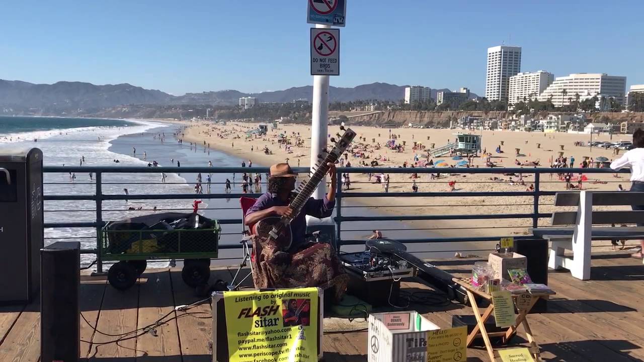 Flash Sitar at Santa Monica Pier, California