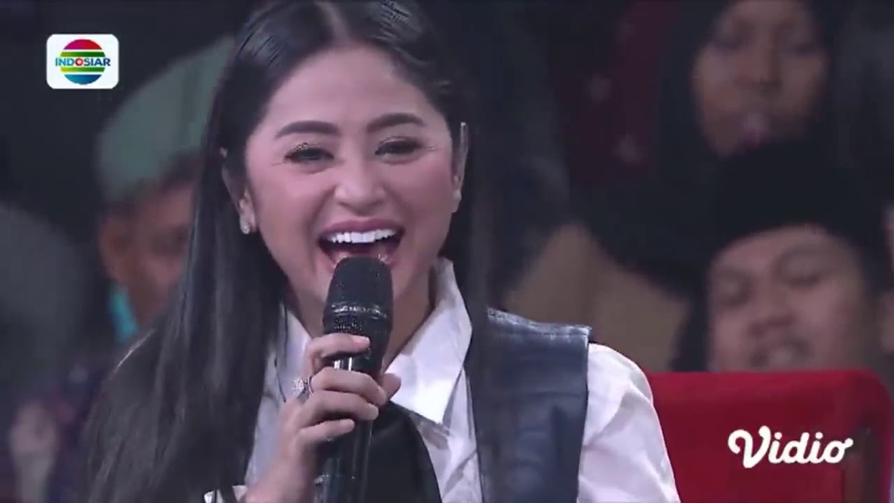 TERKOCAK! Memang Paling Gokil Gilang Dirga Menyanyi & Menirukan Gaya Para Artis   LIDA 2019